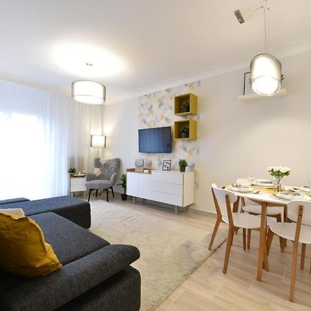 Kiralykut 1 Apartman - Ingyen Parkolas, Bicajok, Ac เซแกชแฟเฮร์วาร์ ภายนอก รูปภาพ