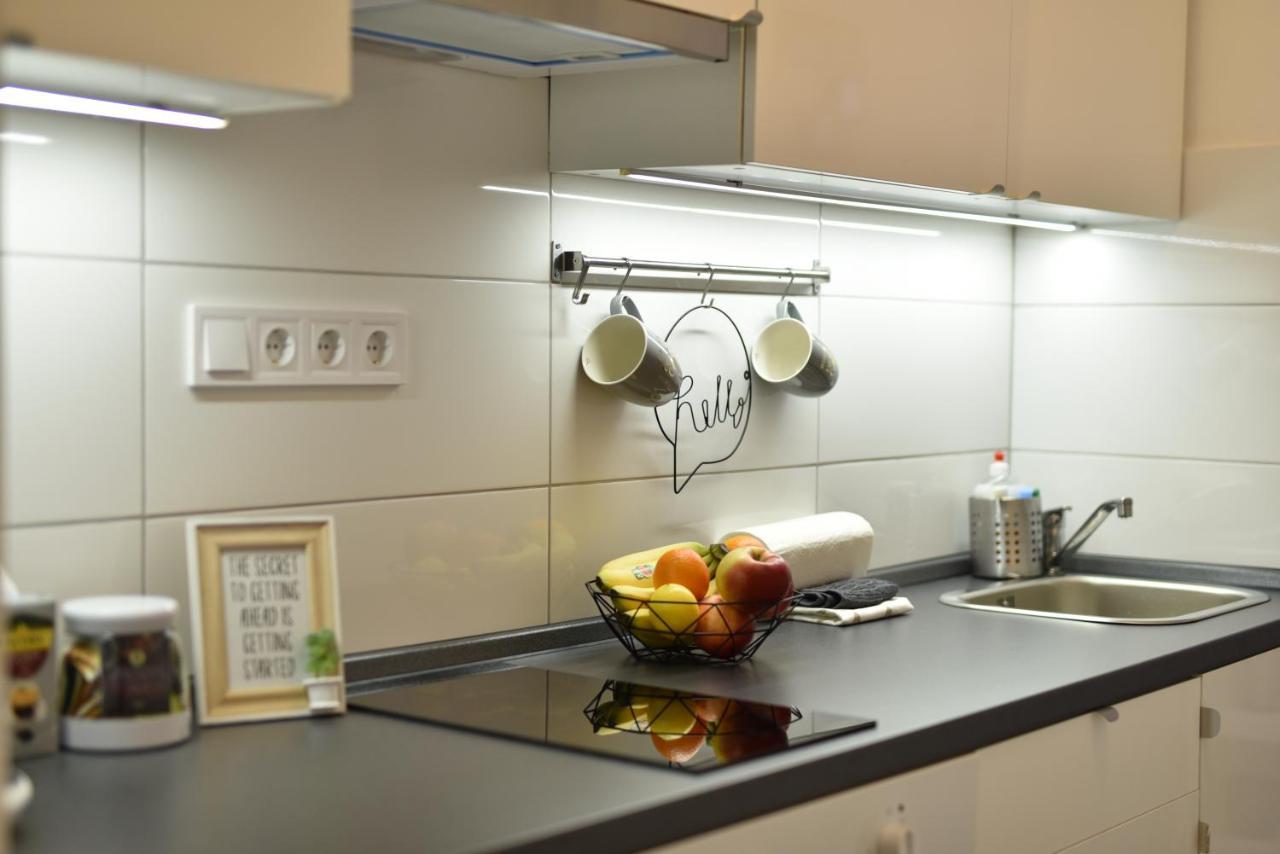 Kiralykut 1 Apartman - Ingyen Parkolas, Bicajok, Ac เซแกชแฟเฮร์วาร์ ภายนอก รูปภาพ